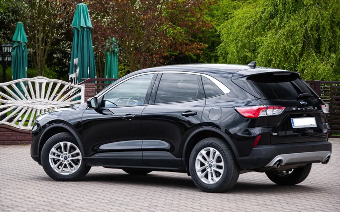Ford Escape cena 72900 przebieg: 125000, rok produkcji 2020 z Szlichtyngowa małe 562